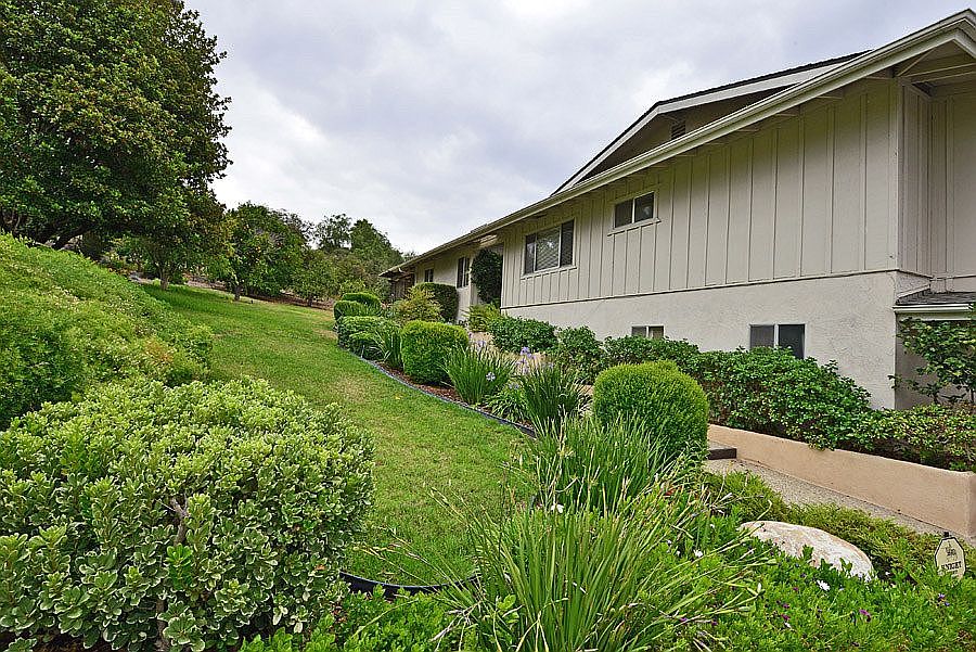 1st image of 1990 Sorrentino Dr