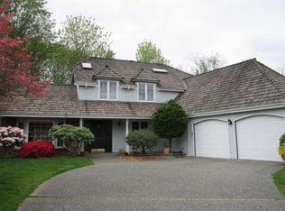 15607 SE 45th Pl, Bellevue, WA 98006