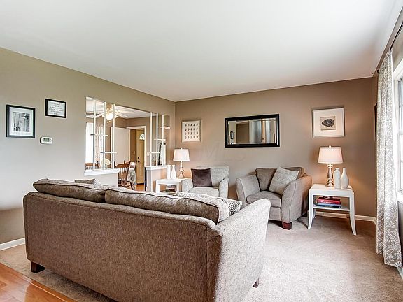 4th image of 184 Oberlin Ct N