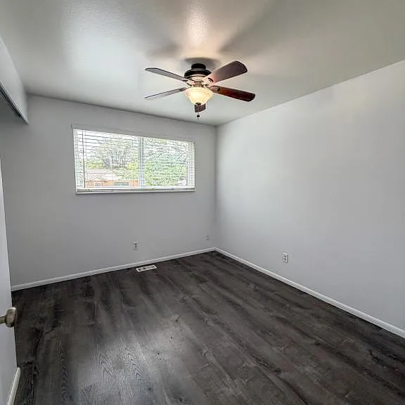 1278 Douglas St — Photo 10