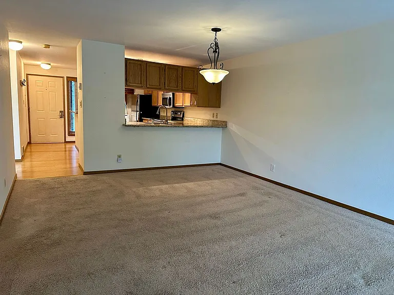 7111 Linden Ave N #102 — Photo 6
