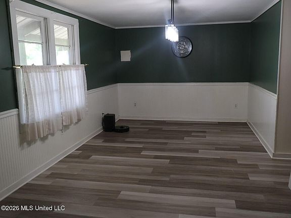 4th image of 3214 14th St