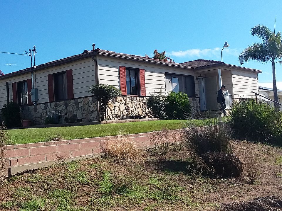 1st image of 2105 Reo Dr