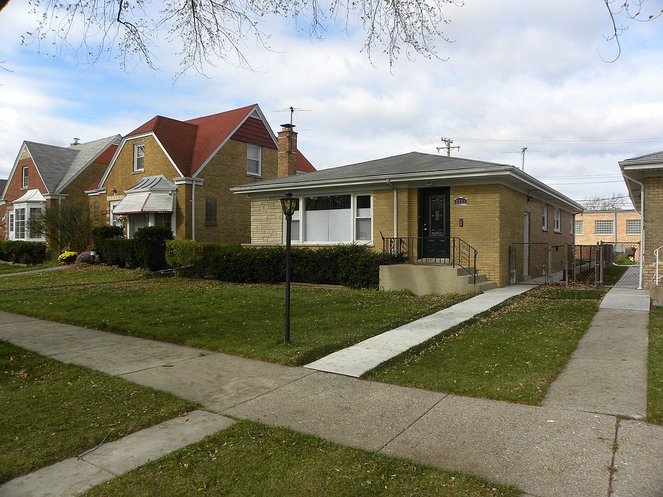 1st image of 3834 Louise St