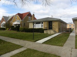 3834 Louise St, Skokie, IL 60076