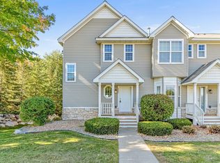 2404 Foxglove Cir, Hudson, WI 54016