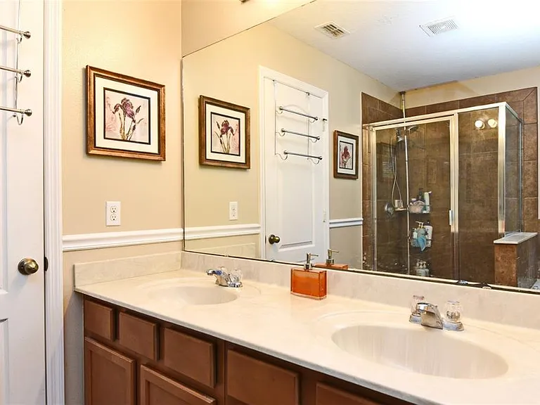 2479 Passamonte Dr #3H — Photo 20
