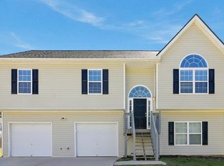 125 Saint Ann Cir, Dallas, GA 30157