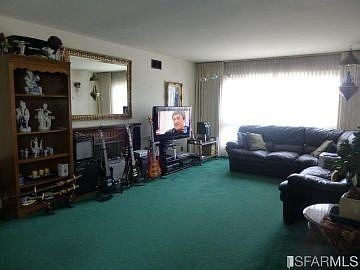 2nd image of 672 Skyline Dr