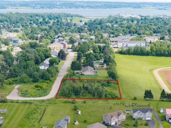 LOT 1 Rockcliffe Ave, Charlottetown, PE C1A 6P2