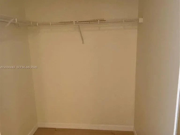 300 Crestwood Ct N #310 — Photo 10