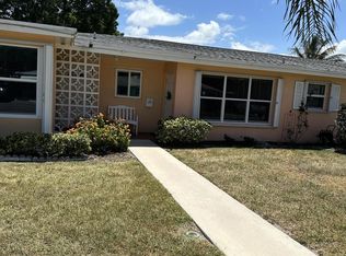 360 Main Blvd APT B, Boynton Beach, FL 33435
