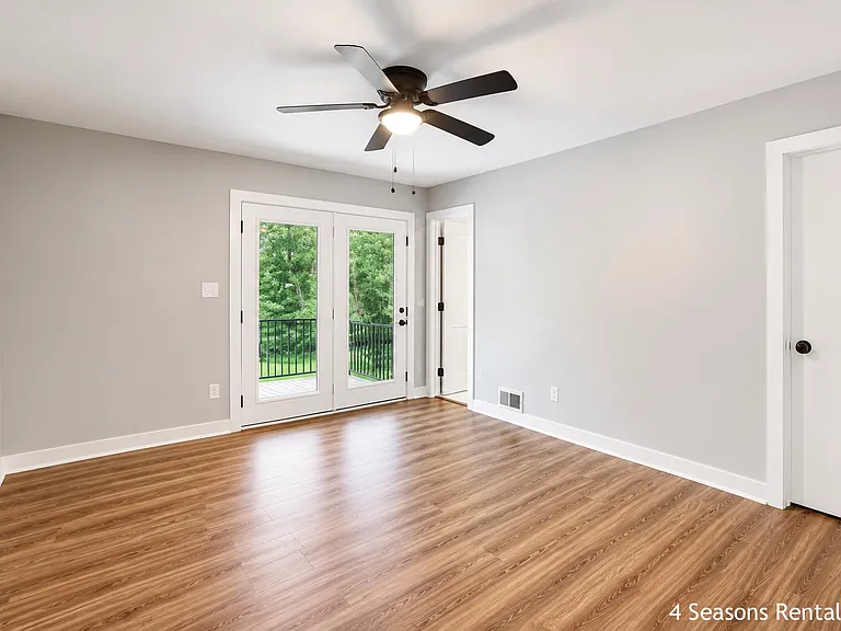 9575 Deer Track Rd — Photo 17