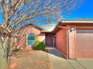 1521 Rangeline Rd, Norman, OK 73071