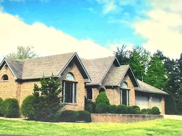 1803 Eagle Dr, Mountain Home, AR 72653
