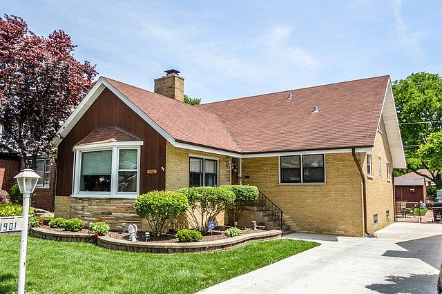 1st image of 1901 Kensington Ave