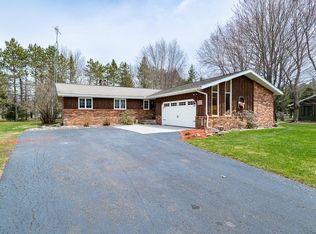 105 S Well St, Gilman, WI 54433