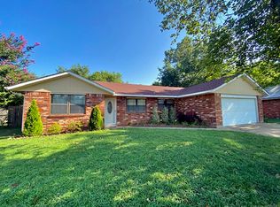 1918 Deer Run Cres, Muskogee, OK 74403