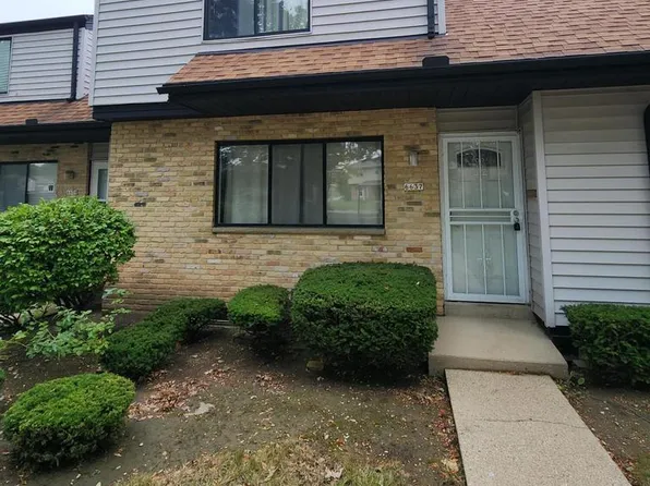 6637 North Bourbon STREET, Milwaukee, WI 53224