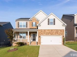 705 Maple Brook Rd, Fuquay Varina, NC 27526