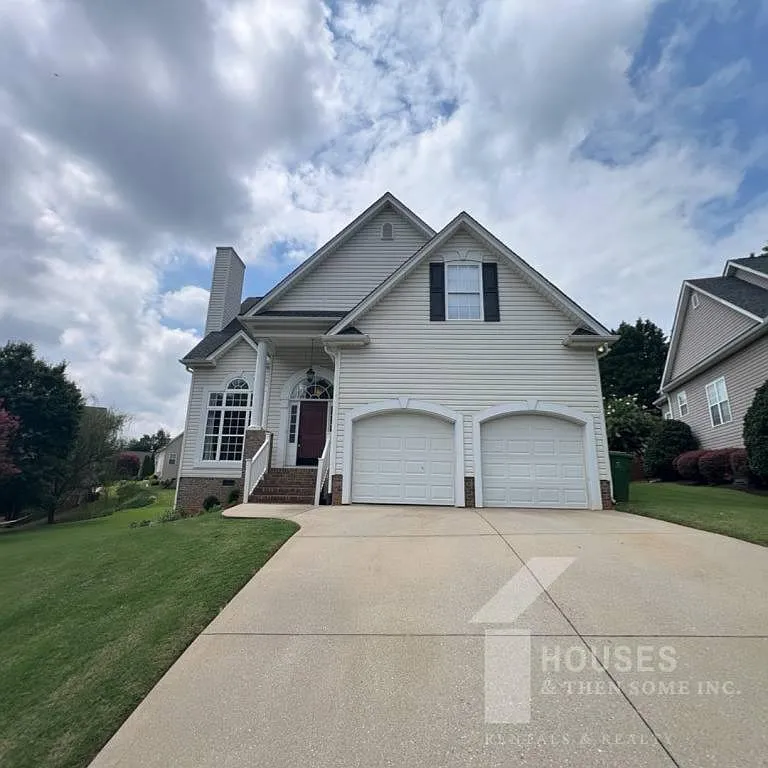 606 Mattie Ln — Photo 1