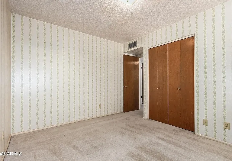 650 E Malibu Dr — Photo 12