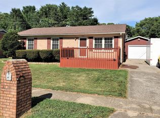 272 Dunroven Rd, Versailles, KY 40383
