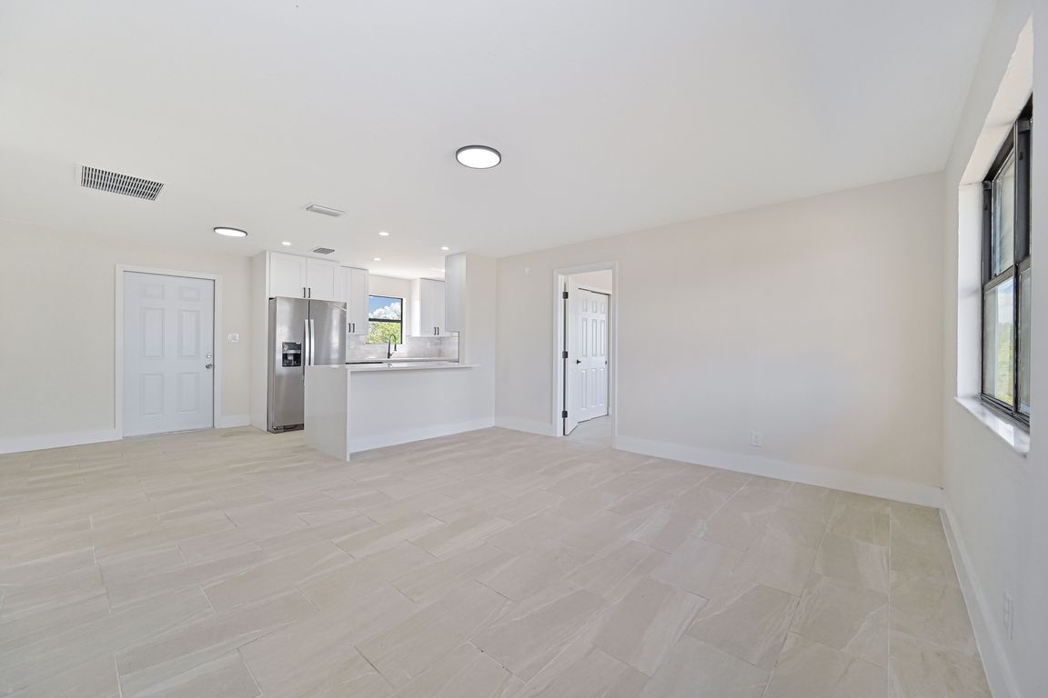 next background image