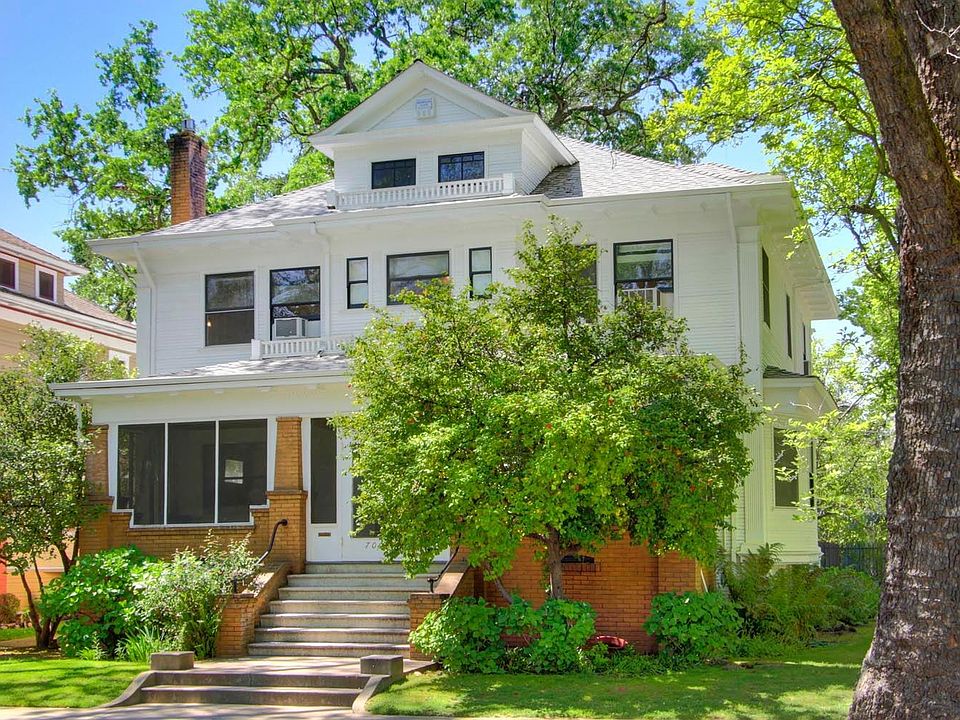 700 21st St, Sacramento, CA 95811 Zillow