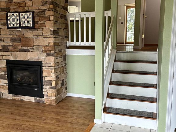 2nd image of 25 Stratton Circle