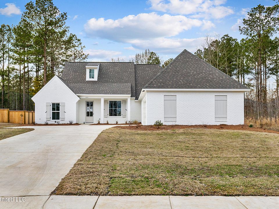1st image of 109 Herons Bay Cir