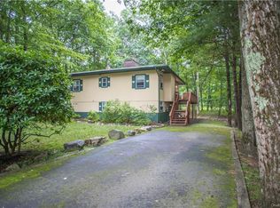 23 Nottingham Gate Rd, Rock Hill, NY 12775