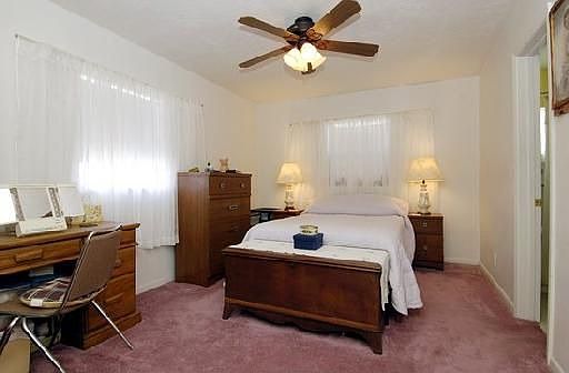 5th image of 1271 SW 10th Ter