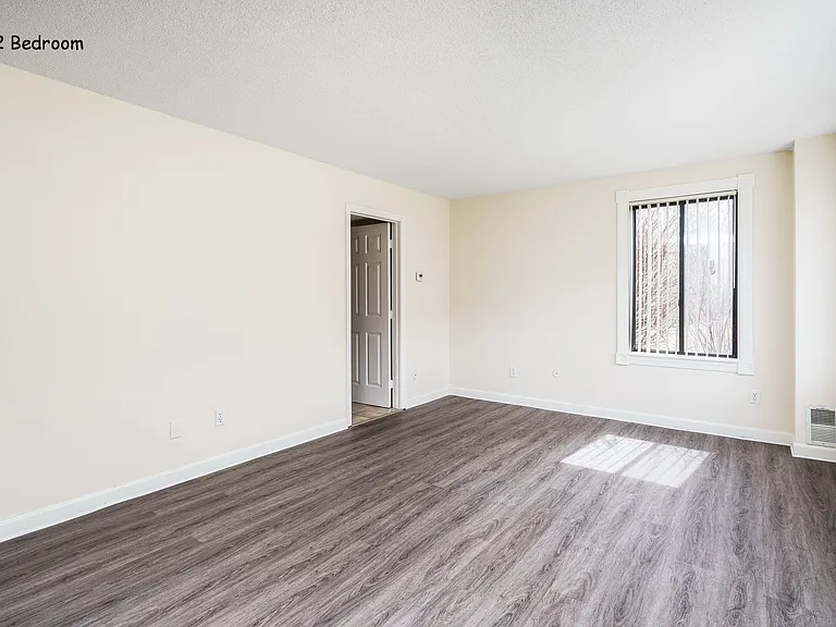 Hathaway Farms Townhomes at Northampton — Photo 34