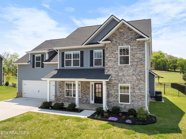 2013 Farm Blvd, Sevierville, TN 37876