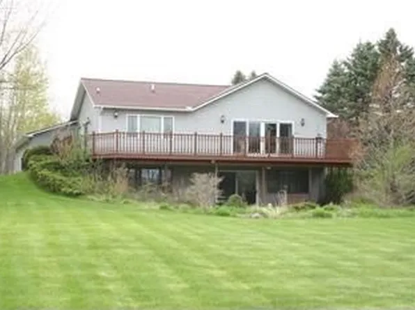 4054 N Francis Shores Ave, Sanford, MI 48657