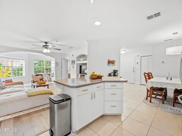3591 KERNAN Boulevard #830, Jacksonville, FL 32224