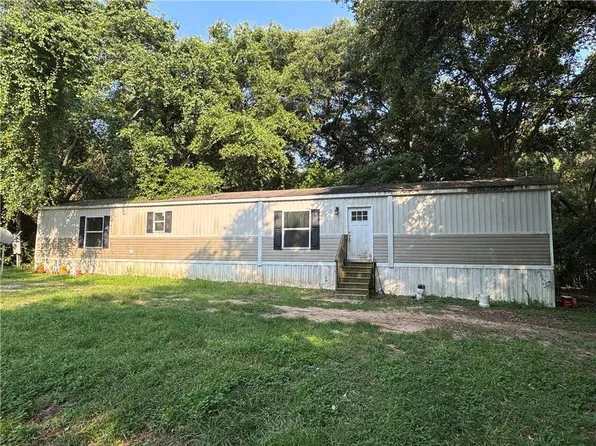 8362 Irvington Oaks Dr, Irvington, AL 36544