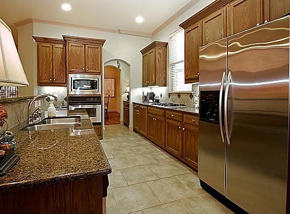 5th image of 7417 Cobblestone Ct