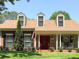 11720 Shandon Cir, Charlotte, NC 28226