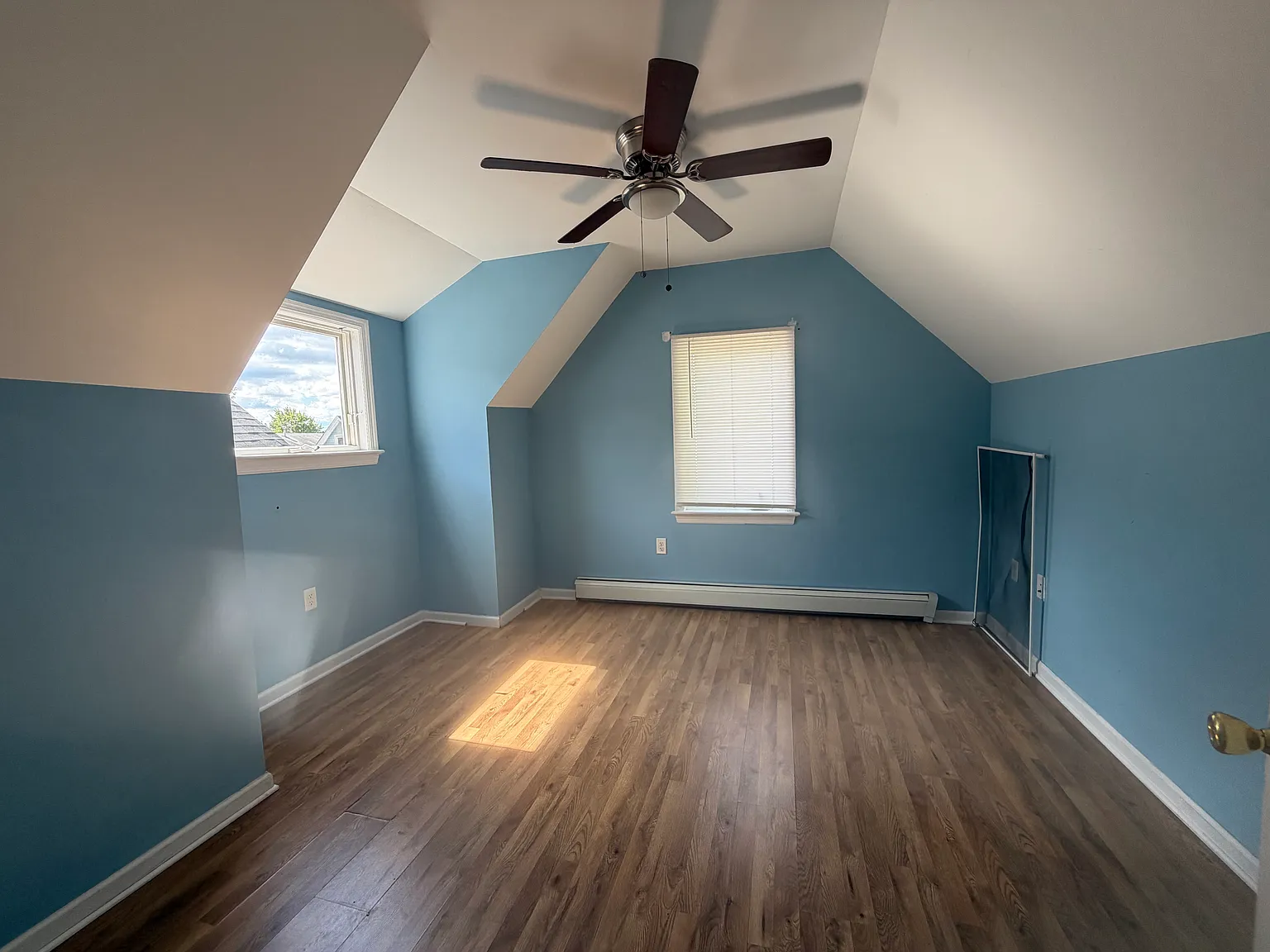 1 bed, 800 sqft, $1,600 — Photo 4