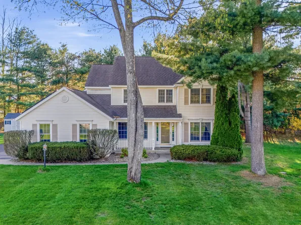 8015 Gregory Lane, Schenectady, NY 12303