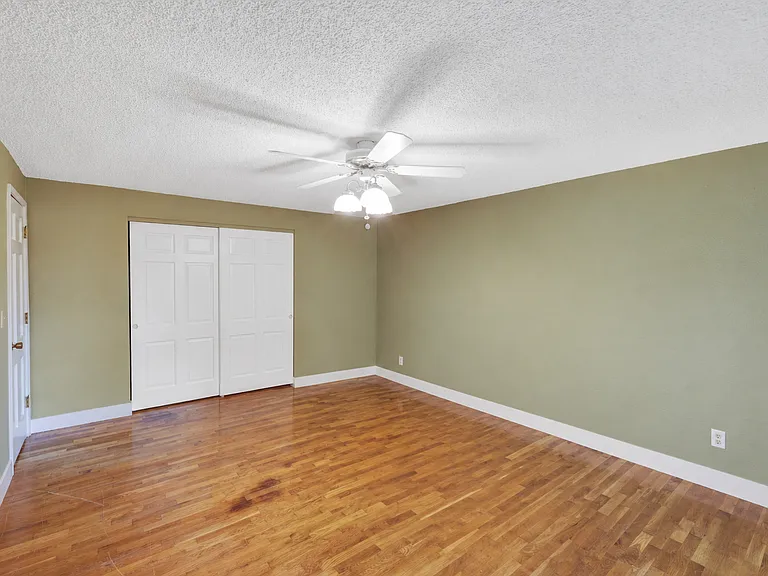 Bedroom 4 - upstairs