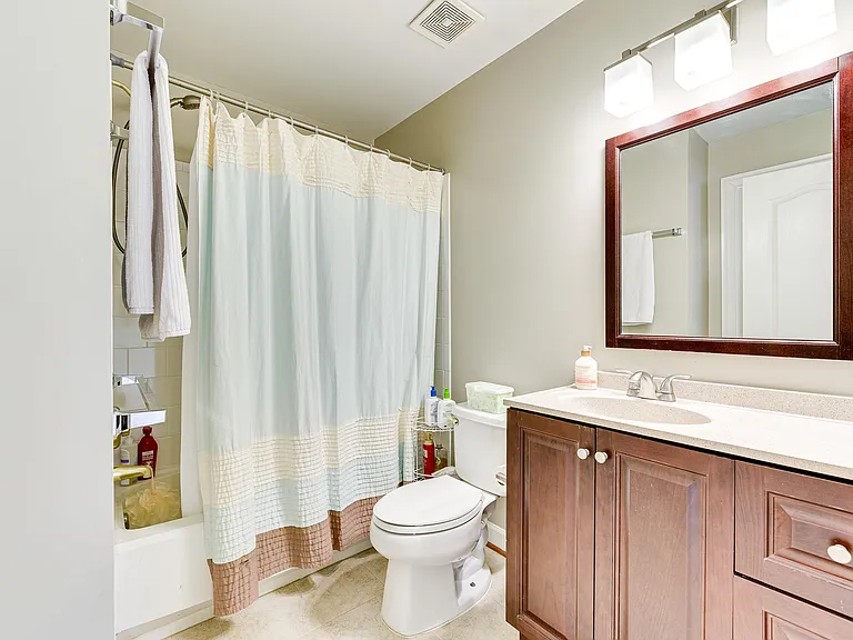 9600 Lagersfield Cir — Photo 17