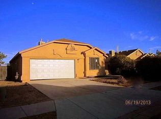 608 Thoroughbred Dr SW, Albuquerque, NM 87121