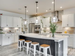 8520 McCullough Club Dr, Fort Mill, SC 29715