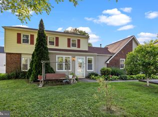 2234 Durham Rd, Langhorne, PA 19047