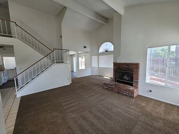 4th image of 2549 Winston Ct