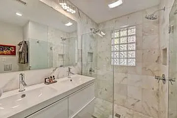 510 Queens Rd — Photo 21