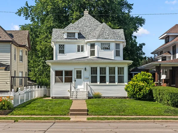 108 W Central Park Ave, Davenport, IA 52803
